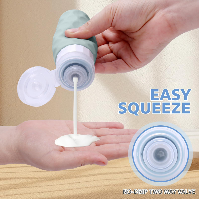 Set de 4 sticle dozatoare din silicon pentru șampon – capacitate 90 ml, turnare prin presare cu ulei