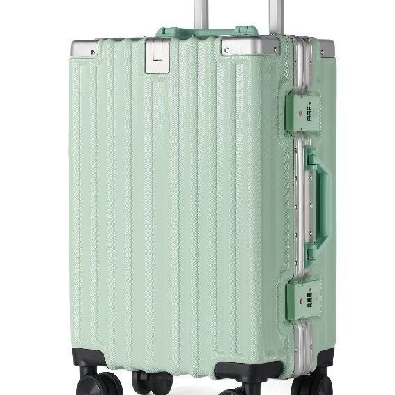Cestovný kufor s univerzálnymi kolieskami, otváranie na zips, ABS+PC výplň, zámok s visacím zámkom