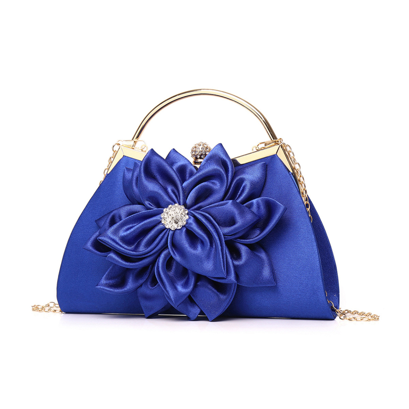 Večerná taška zo silku s vintage kvetinovým vzorom, dumpling tvar, zapínanie na pracku, štýl New Moon Bag