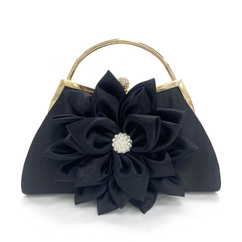 Večerná taška zo silku s vintage kvetinovým vzorom, dumpling tvar, zapínanie na pracku, štýl New Moon Bag