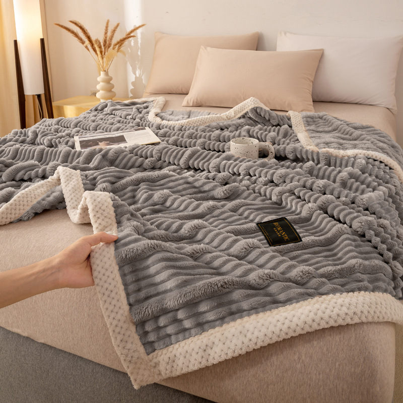 Deka z mliečneho fleecu, na všetky ročné obdobia, moderný minimalistický štýl, jednobarevný alebo geometrický vzor, syntetické vlákna