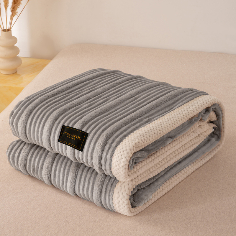 Deka z mliečneho fleecu, na všetky ročné obdobia, moderný minimalistický štýl, jednobarevný alebo geometrický vzor, syntetické vlákna