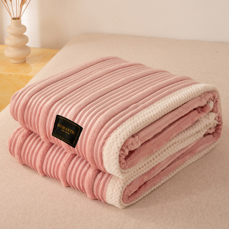 Deka z mliečneho fleecu, na všetky ročné obdobia, moderný minimalistický štýl, jednobarevný alebo geometrický vzor, syntetické vlákna