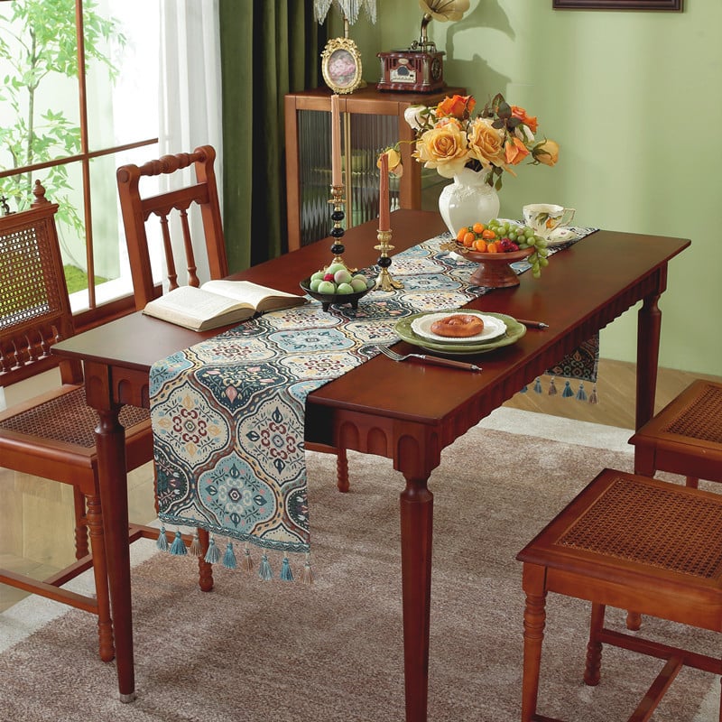 Трапезно покривало за маса с ресни - етно жакардов десен, райета, 70% полиестер / 30% памук