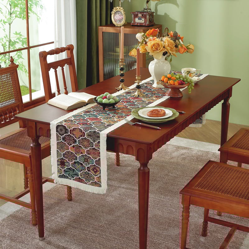 Трапезно покривало за маса с ресни - етно жакардов десен, райета, 70% полиестер / 30% памук