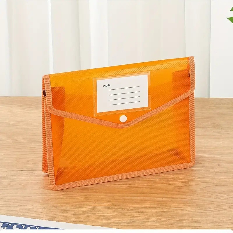 3D taška na dokumenty s diagonálnym vzorom, priehľadný PP materiál, zapínanie na gombík, štvorcový tvar