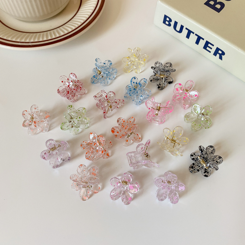 Clipuri de păr pentru fete - Modele: fluturi, flori, stele, funda; Material: plastic/ rășină; Pentru 3-10 ani