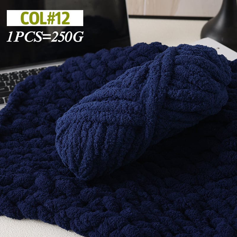 Polyesterová priadza, guľová priadza, polovičný worsted, ručné pletenie — Super Thick Ice-Strip Yarn