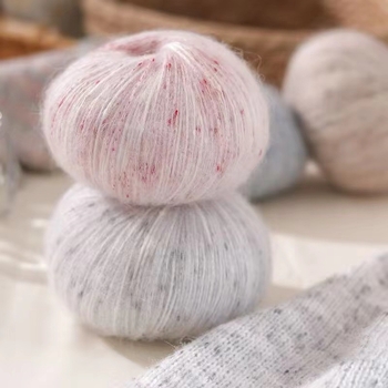 Mohair priadza, skein priadza, semi-worsted technológia, na ručné pletenie, položka 225