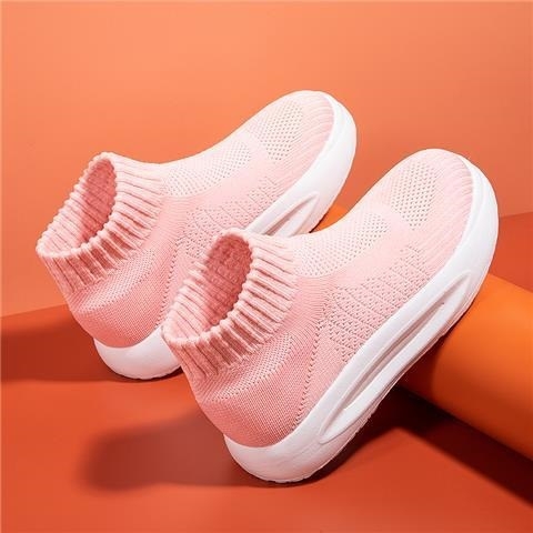 Női slip-on cipő platformos talppal, hálós felsőrésszel, EVA talppal