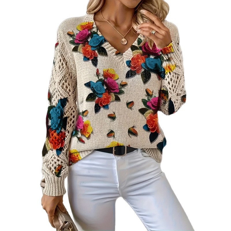 Пуловер с флорални мотиви, V-образно деколте, дълги ръкави, свободна кройка, полиестер ≥95%