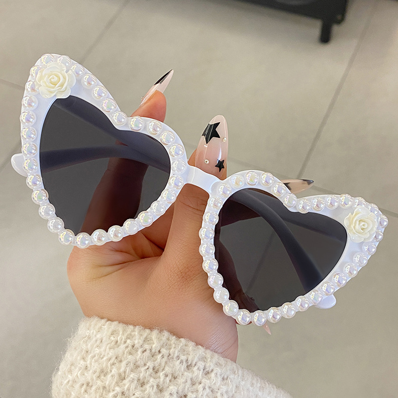 Srdcovité slnečné okuliare, plný rám, unisex, elegantný štýl, PC materiál, model Ax double zz, jar 2025