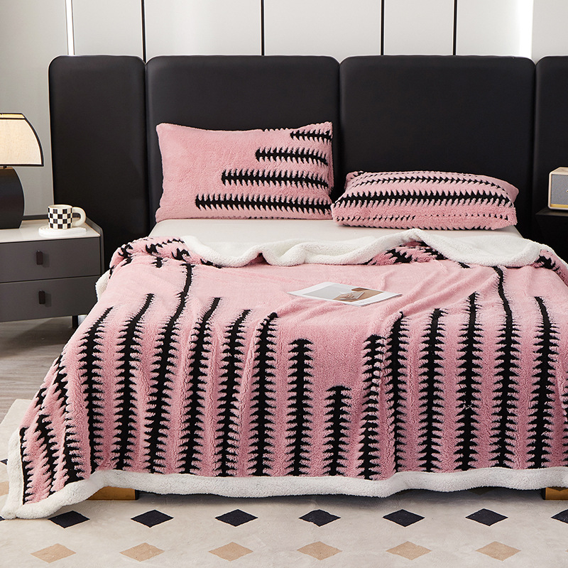 Korál fleecová deka pre gauč, zima, polyester, 300–500 g, geometrický vzor, zmršťovanie 3%