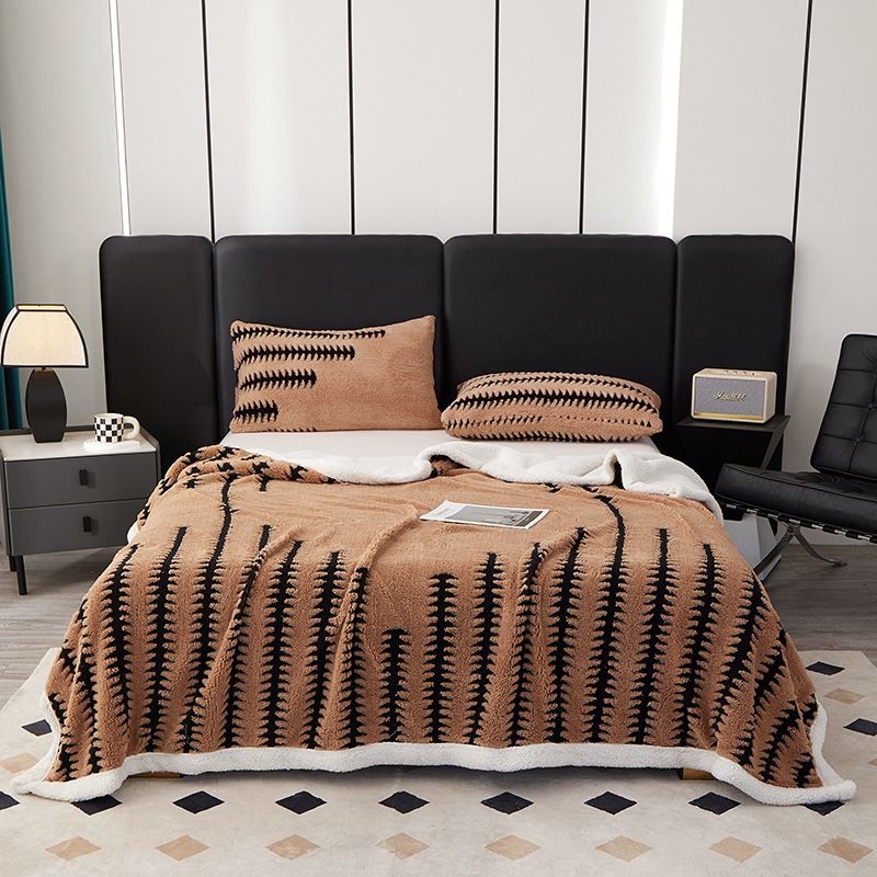 Korál fleecová deka pre gauč, zima, polyester, 300–500 g, geometrický vzor, zmršťovanie 3%