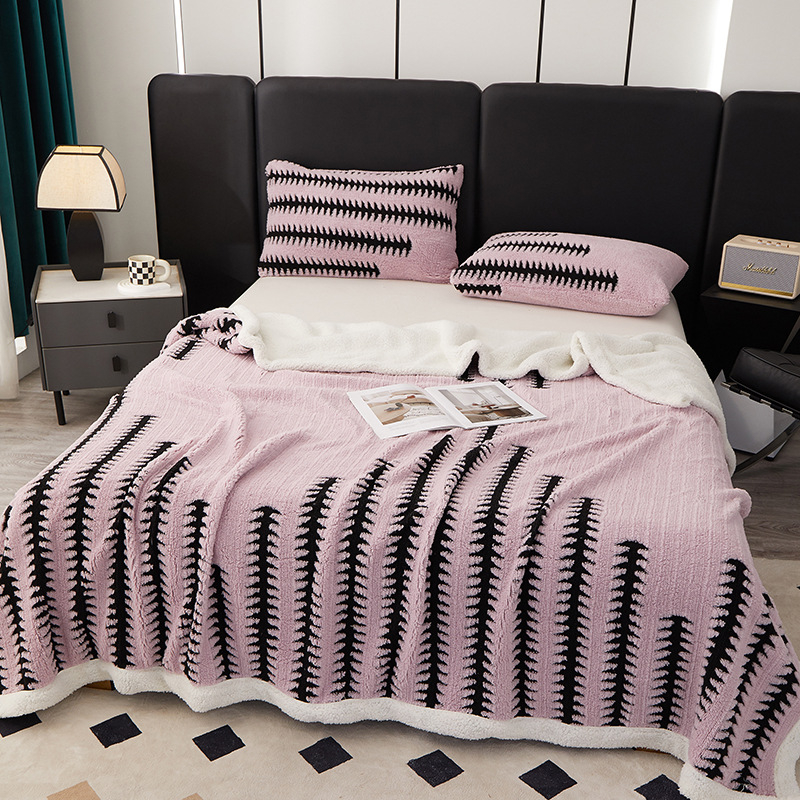 Korál fleecová deka pre gauč, zima, polyester, 300–500 g, geometrický vzor, zmršťovanie 3%