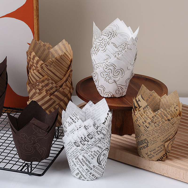 Muffínové papierové formičky na pečenie — Jiang Xiaopei; Materiál: tukový papier; GSM 38; Kategória: papier na pečenie; Nelepivý