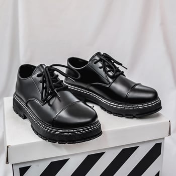 Pánske kožené topánky na business casual štýl s PU vrchnou časťou, gumovou podrážkou, okrúhlym nosom, vodeodolné, šnurovanie vpredu.