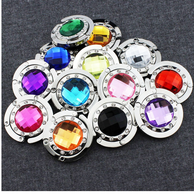 Háčik na tašku zo zinkovej zliatiny s personalizáciou loga (epoxidová nálepka), prenosný, Značka: Brilliant Hardware