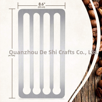 Kovový stojan na kapsule kávy, nástenná lepiaca montáž, moderný minimalistický štýl, uvedený v zime 2020