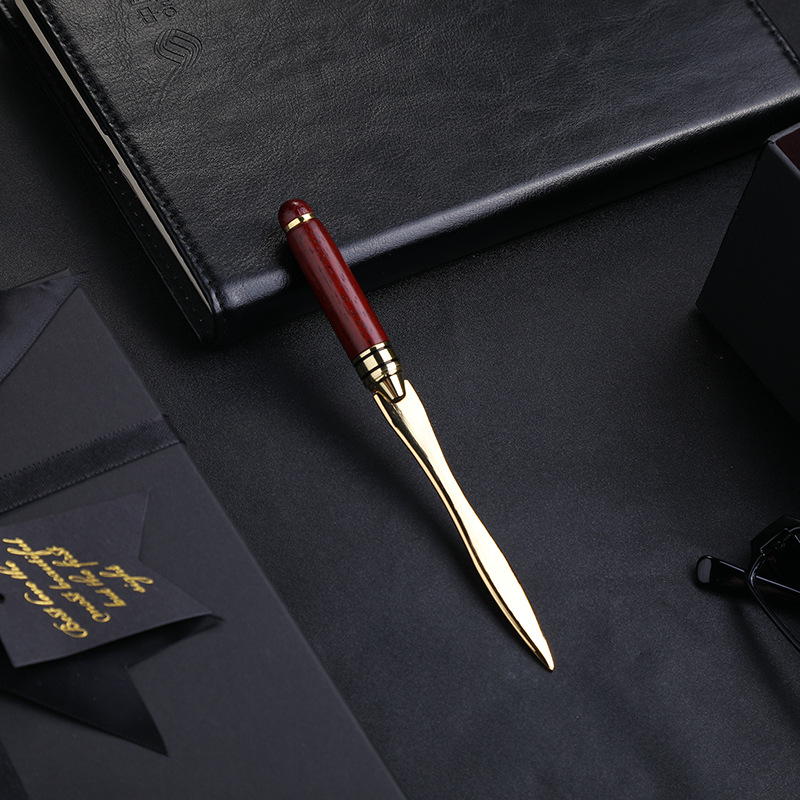 Zhuo Wen otvárač listov, drevo a kov, model 959#, max. B3 papierovej veľkosti