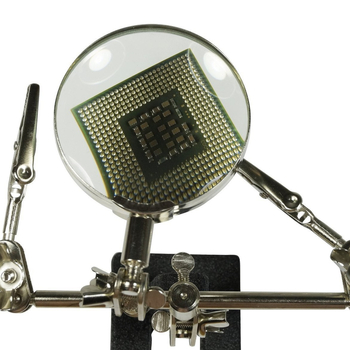 Lupa s tromi rukami, kovovou svorkou a sklenenou šošovkou, model CH3002