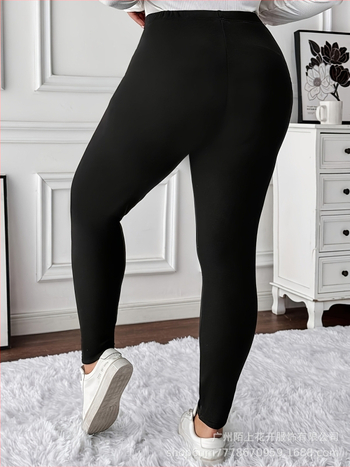 Moteriški slim-fit kelnes su fliso įdaila, elastinė juosta, stora vilnos mišinio medžiaga