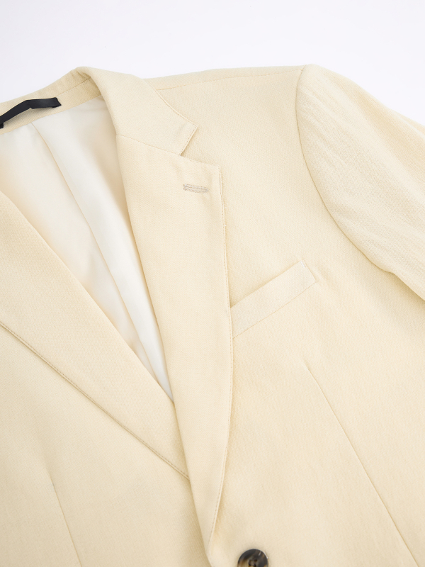 Lino mišinio švarkas, siauras siluetas, dviejų mygtukų priekyje, plokščia apykaklė, miesto stilius, vienos spalvos