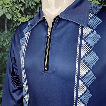 Pánske polo tričko s dlhým rukávom, voľný strih, priedušný sieťovaný materiál, detail so zipsom a 3D geometrická potlač