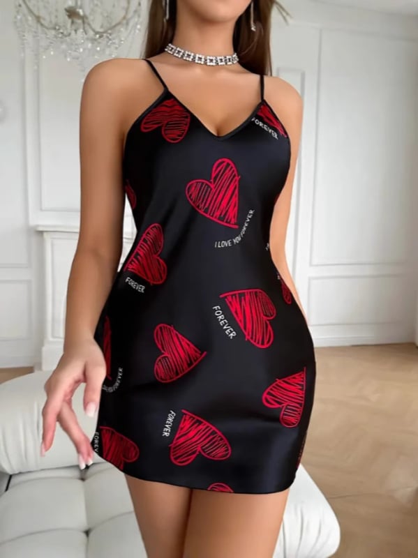 Tej-selyem anyagú ruha hosszú ujjú, V-nyakkal és A-vonalú siluettel