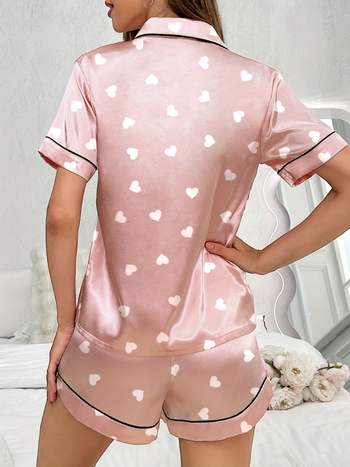 Sada pyžám so vzorom srdca a top s krátkymi rukávmi na gombík (Vydanie jar 2025, cartoon štýl, podiel hlavného materiálu <30%)