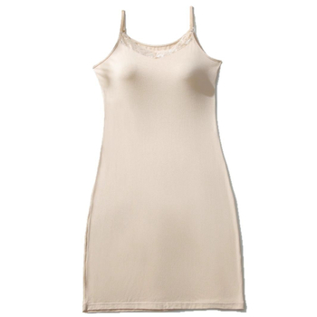 Безръкавна нощница в стил презрамки, дишащ вискозен плат, средна дължина, без яка.