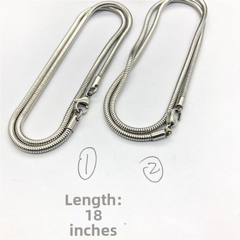 Náhrdelník z titánovej ocele, retro úprava, unisex