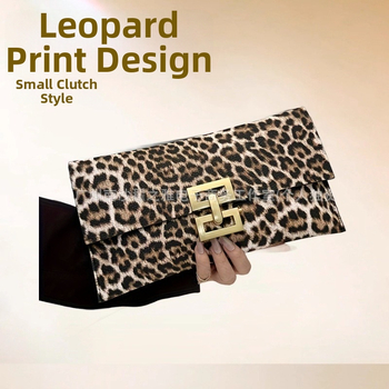 Moteriška rankinė su leopardiniu raštu, maža kvadratinė forma, PU medžiaga, užsegimas su flapu, grandininė rankenėlė