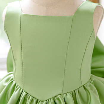 Detské šaty pre dievčatá – kórejský štýl, sladký, princeznin, elegantný a víla štýl; hlavná látka 65% polyester, podšívka 35% polyester; enzýmové pranie; vek 1–3 rokov; všetky ročné obdobia