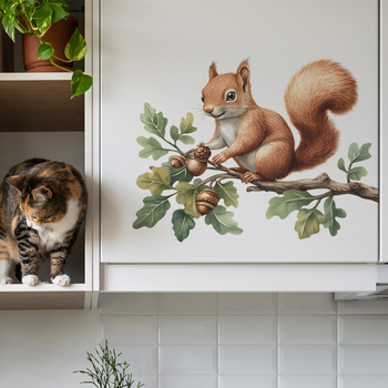 Αυτοκόλλητο τοίχου από PVC με χαριτωμένο ζωγραφισμένο σκίουρο και κλαδιά για σαλόνι, υπνοδωμάτιο και είσοδο – καρτούν, επίπεδη σχεδίαση – 1 τεμάχιο