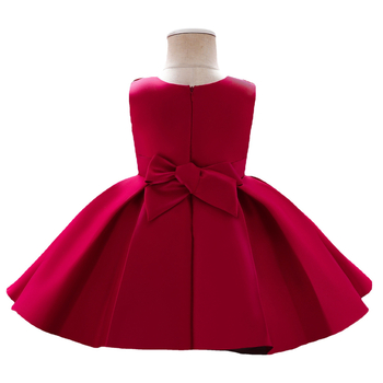 Saténové dievčenské šaty s mašľou, enzýmové pranie, bavlnená podšívka, pre dievčatá vo veku 3–8 rokov, na narodeninovú oslavu a krst, jar 2025