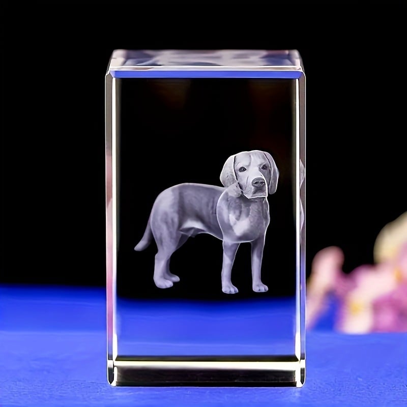 Personalizirana 3D kristalna kocka s izrezbarenim drvenim postoljem, noćna svjetiljka
