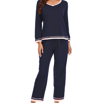 Dámsky pyžamový set, dva kusy, dlhý rukáv, dlhé nohavice, okrúhly výstrih, bavlnená látka, stredná hmotnosť