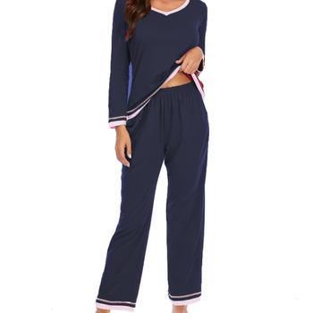 Dámsky pyžamový set, dva kusy, dlhý rukáv, dlhé nohavice, okrúhly výstrih, bavlnená látka, stredná hmotnosť