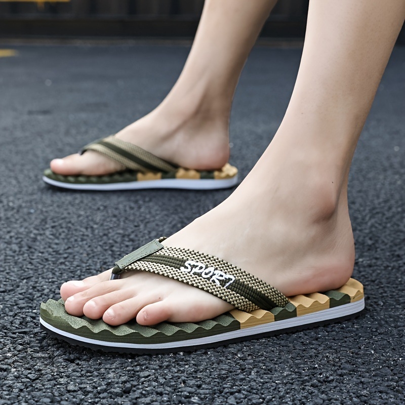 Pánske kamuflážne športové sandále s polstrovanými stielkami, vrchný EVA materiál, podrážka EVA, slip-on