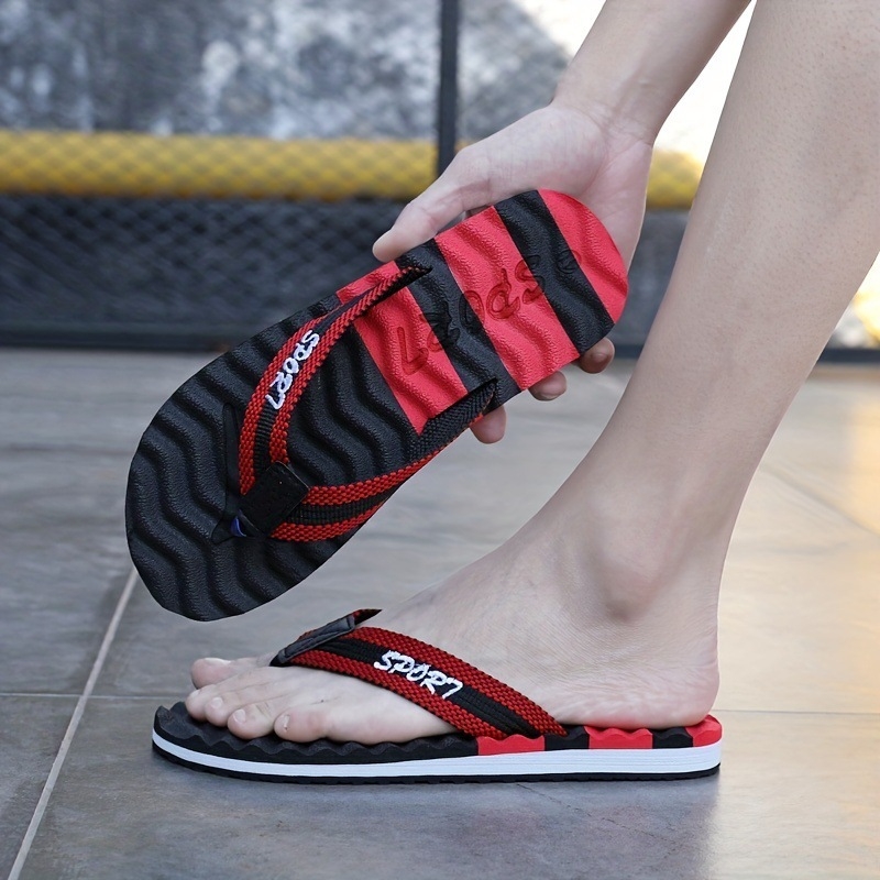 Pánske kamuflážne športové sandále s polstrovanými stielkami, vrchný EVA materiál, podrážka EVA, slip-on