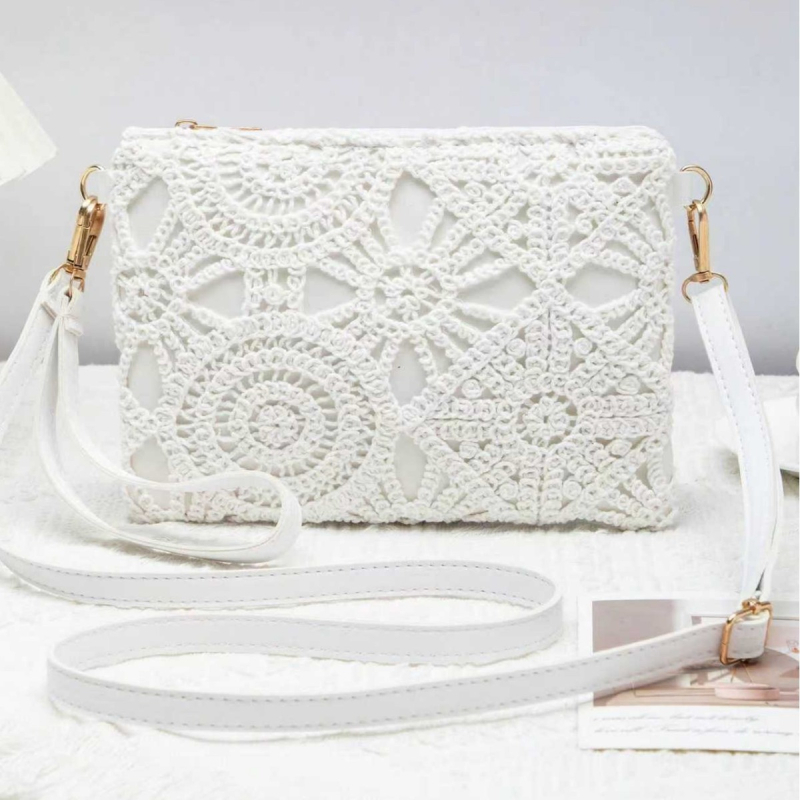 PU anyagú crossbody táska, boríték-stílus, cipzáras zárás, belső telefontartó zseb, egy pánttal, mindennapi használatra