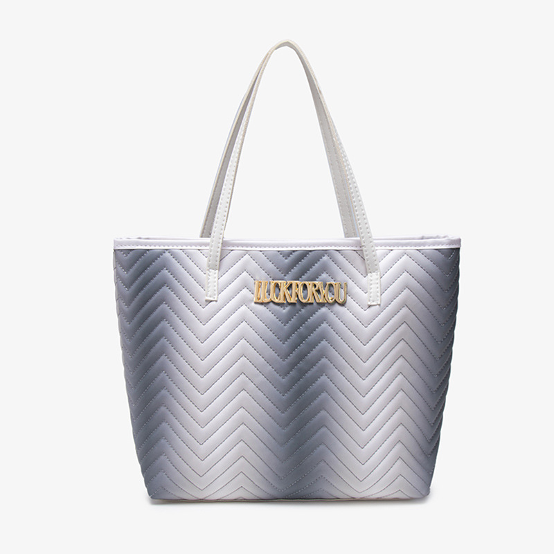 Táska Tote városi stílusban – PU anyag, poliészter bélés, zipzár, vízszintes négyzet alak, laptop zseb