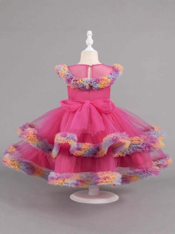 Dievčenské formálne šaty z tylu pre vekovú kategóriu 1–3 roky, strih princezná; hlavný materiál: polyester; podšívka: polyester; materiál: tyl; štýl: princezná; sezóna: všetky ročné obdobia