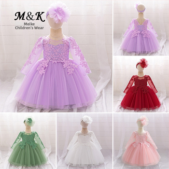 Dievčenské šaty s krajkou a výšivkou princezného štýlu, dlhé rukávy sieťoviny, hlavný materiál 65% polyester, podšívka 35% bavlna, vek 1–3 roky, súčasťou je gumička do vlasov