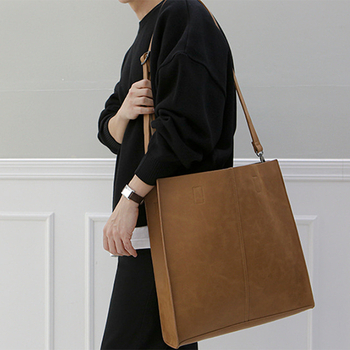 Férfi PU bőr váll- és crossbody táska, városi minimalista dizájn, nagy kapacitású, vízálló és kopásálló, modell CS020