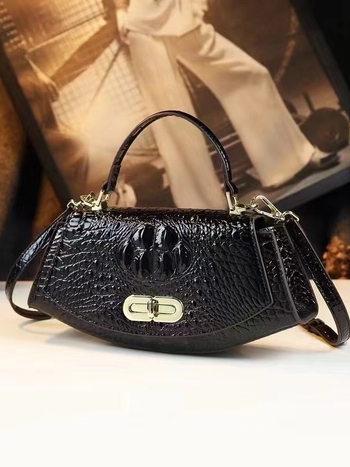 PU anyagú váll- és crossbody táska krokodil mintával, kagyló alakú forma, zárás, nylon belső bélés