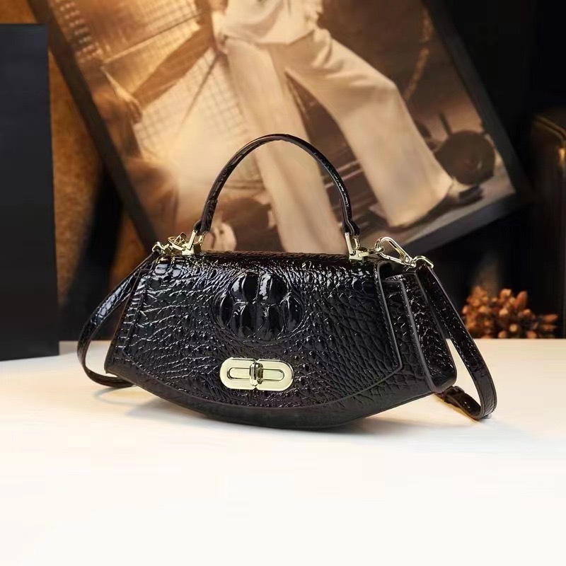 PU anyagú váll- és crossbody táska krokodil mintával, kagyló alakú forma, zárás, nylon belső bélés