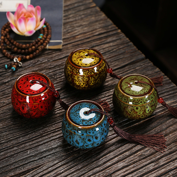 Keramický čajový kontajner so vzduchotesným uzáverom pre čaj Tieguanyin Pu'er, prenosný na cestovanie