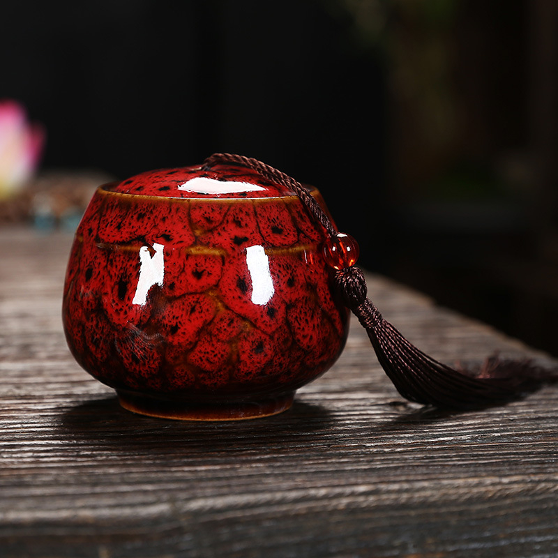 Keramický čajový kontajner so vzduchotesným uzáverom pre čaj Tieguanyin Pu'er, prenosný na cestovanie